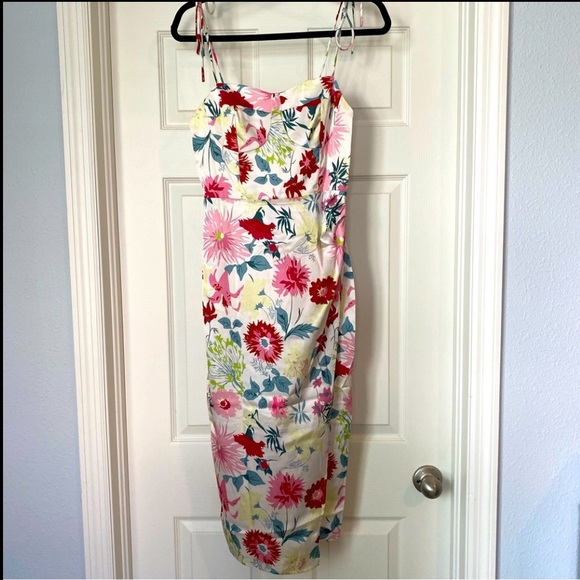 Rihoas Floral Midi Dress with slit - small NWT - Picture 3 of 6